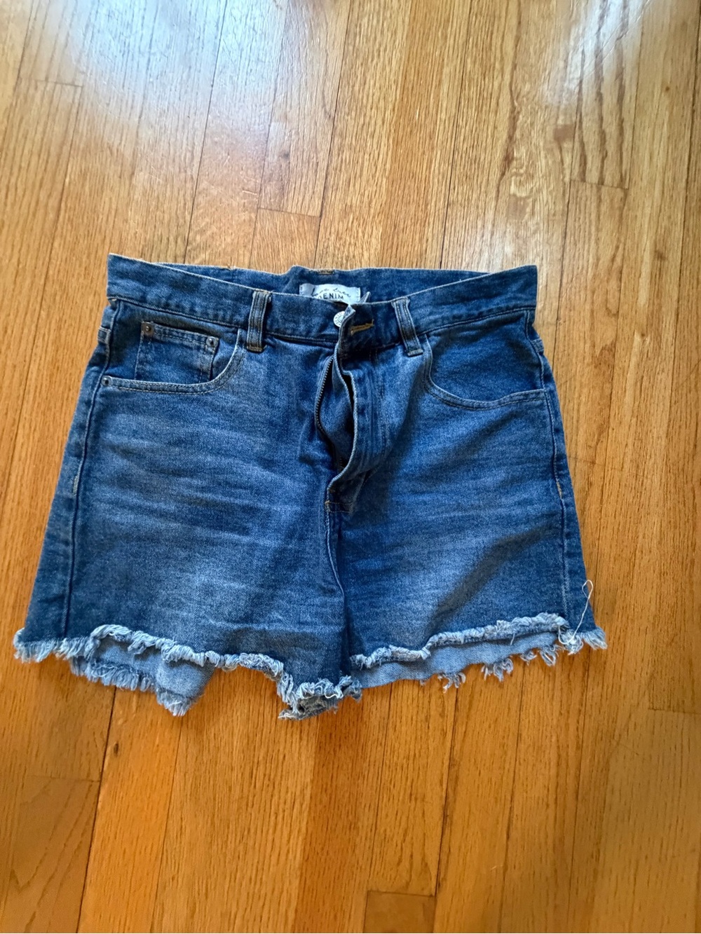 NWOT Love Tree Distressed Dark Blue Denim Jean Shorts